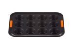 Le Creuset 12-Cup Muffin Tray - Image 3