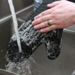 RITZ Silicone Oven Mitt - Image 2